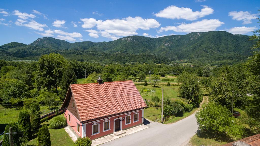 Gorska Kuca Elin Villa Brod na Kupi Exterior photo